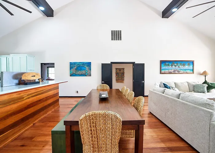 Сasa de vacaciones Beachfront With Long Private Pier And Pool San Pedro (Ambergris Caye)